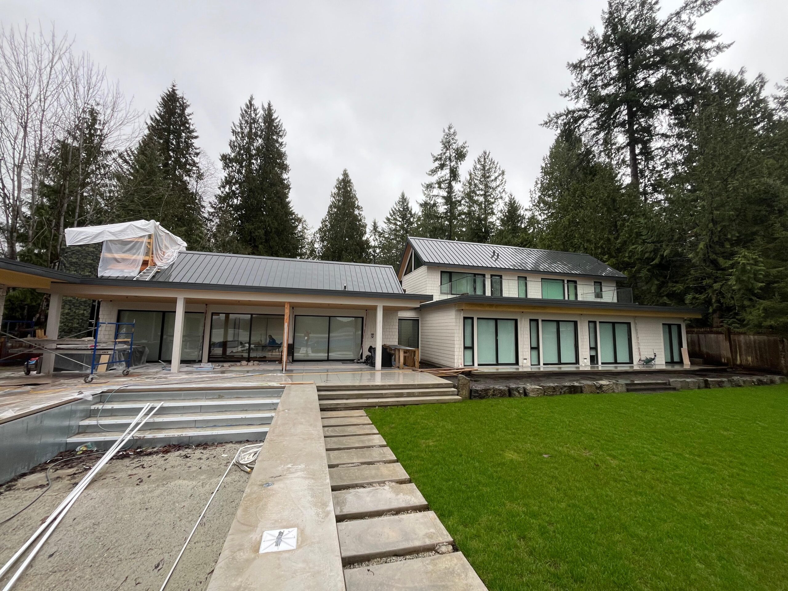 6185 Sechelt Inlet Road – Construction of single family custom house (under construction)